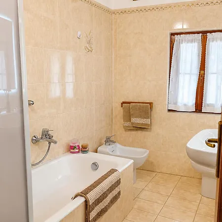 Feriehus Borgo Antico Cremia